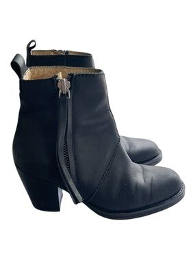 Acne Studios Pistol Leather Ankle Boots